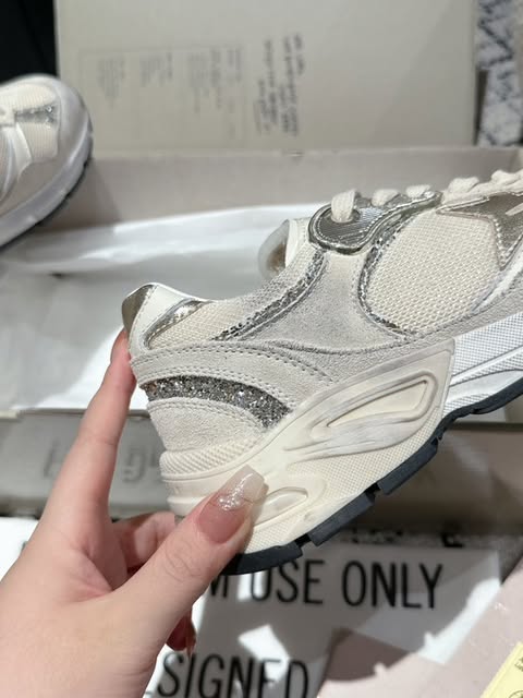 Golden Goose Dad Stars argenté et blanche