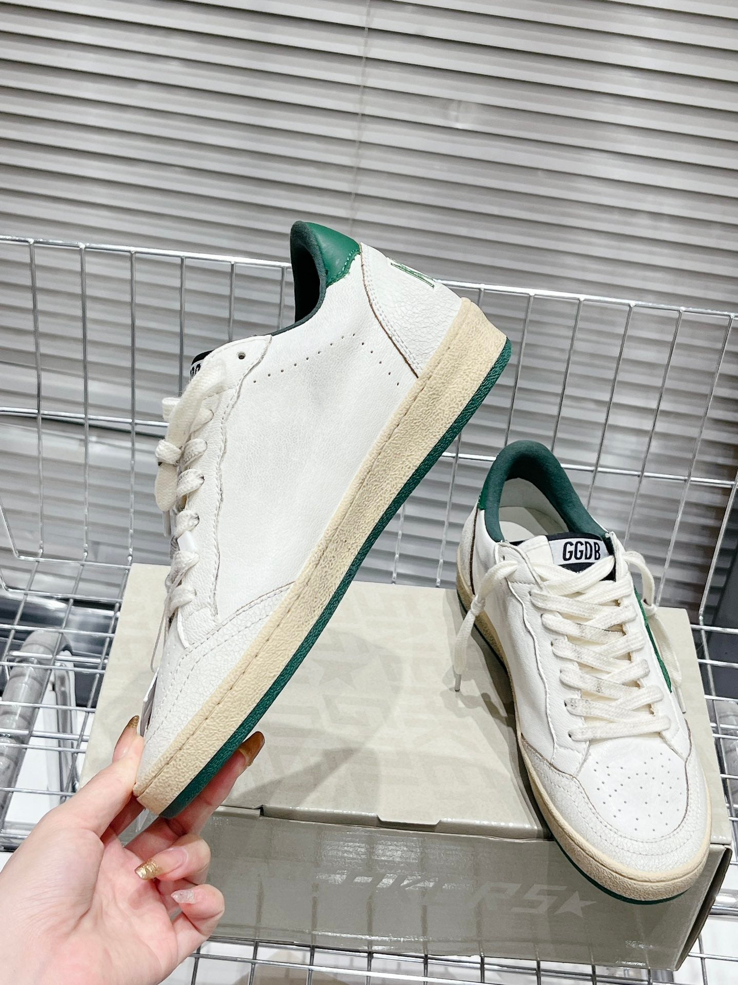 Golden Goose ball stars blanche et verte