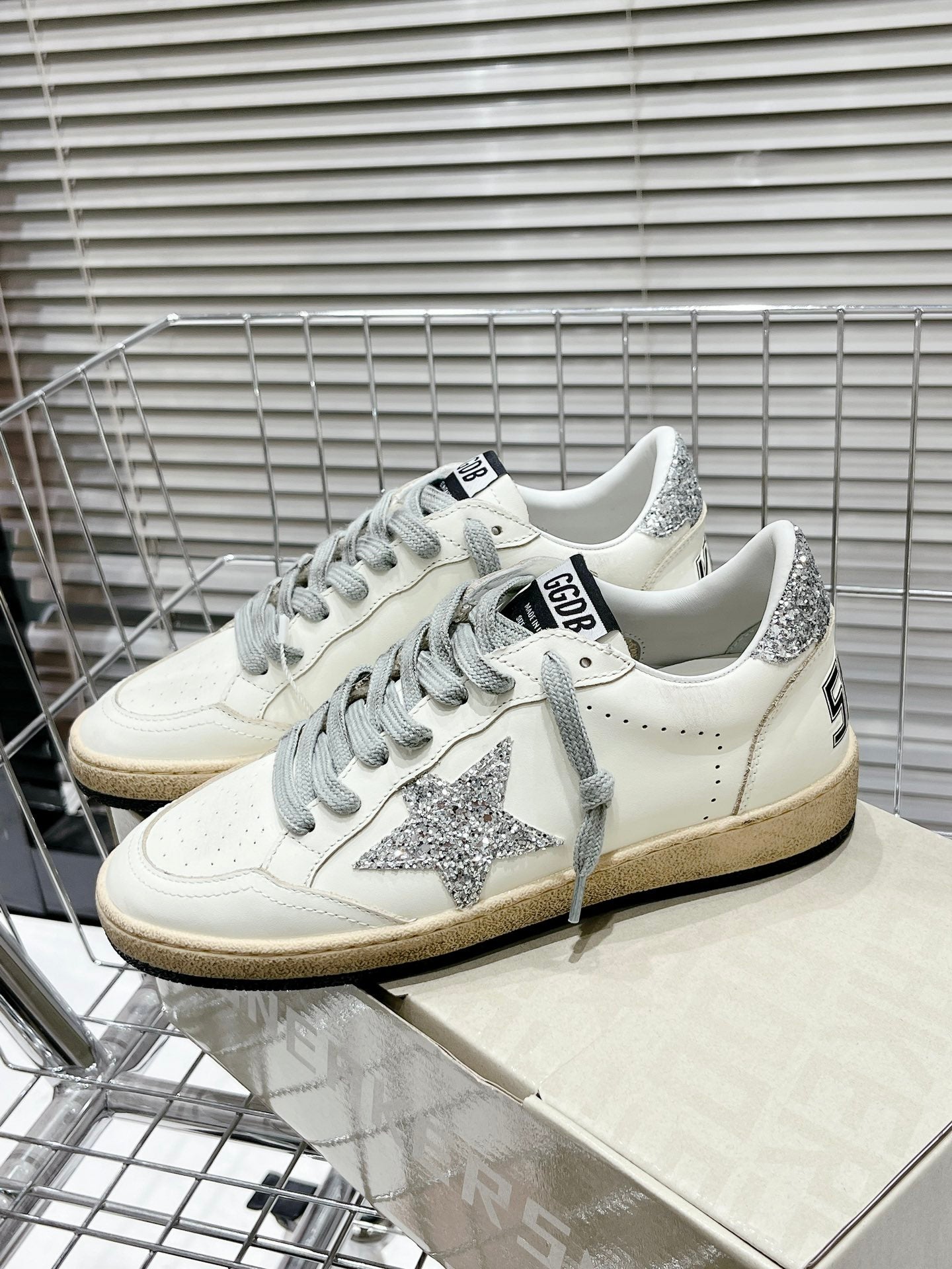 Golden Goose ball stars blanche et argenté